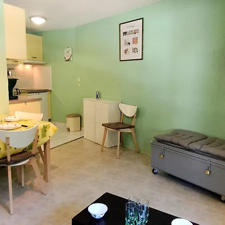 Cosy Avec Balcon, A Proximite Du Centre Aquatique Et Des Randonnees - Fr-1-771-38 Appartement